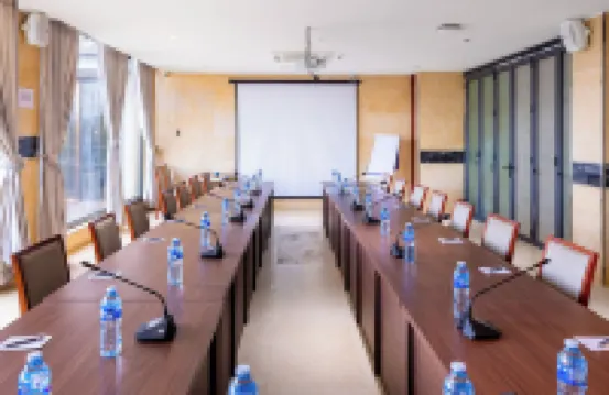 Bon Hotel Pearl Jabi Lake