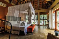 Divava Okavango Resort & Spa - bar