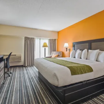 Crossroads Hotel and Huron Event Center