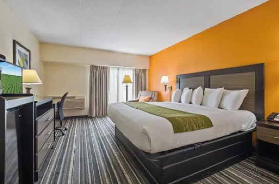 Crossroads Hotel and Huron Event Center