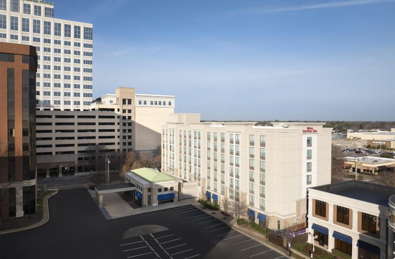 Hilton Garden Inn Virginia Beach Town Center