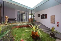 Nayara Villa Desa Budo - parking