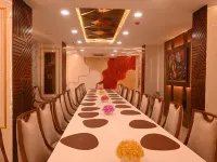 The Royal Dining Restaurant & Motel Hotel di Darbhanga