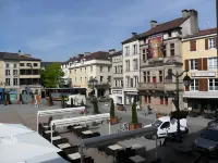 Hotel la Basilique - ที่มีที่จอดรถ