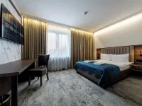 Sleep&Fly Okęcie Warsaw Airport Hotels near Ursus