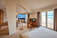 Grand Hotel Des Sablettes Plage, Curio Collection By Hilton