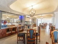 Gold Crest Hotel Hotels in Quatre Bornes