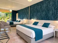 Isola Bella Infinity Suites - Balcony