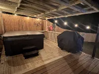 Lakefront- Private Dock w/ Kayaks! A Fisherman's Paradise! with New Hot Tub!