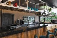 Radisson Red Funes - bar