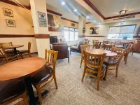 Yellowstone Lodge - breakfast