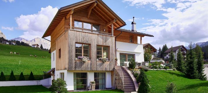 Villa Flora Mountain Lodges Hotels in Badia