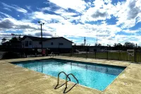Briarwood Motel Near Valdosta University I 75 - Pool