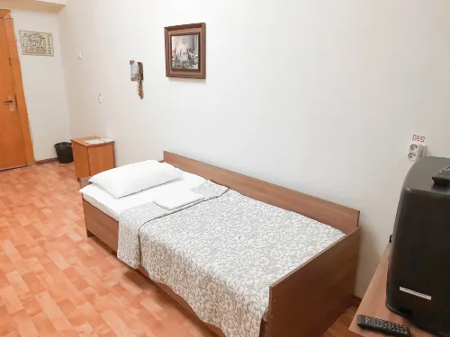Smart Hotel Zlatoust Hotel - Inns