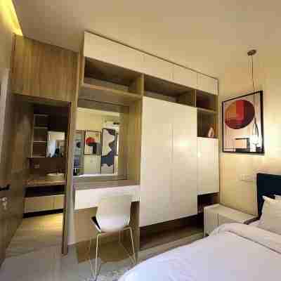 J&E Luxury Apartment Rooms