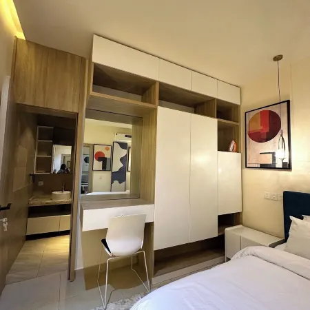 J&E Luxury Apartment