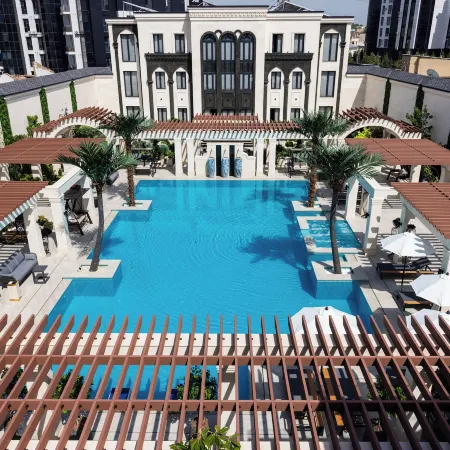 Mustafa Hotel