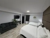 Xenios Suites - 2 Yıldız