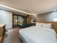 Paju Hills Hotel โรงแรมใกล้จังนึง