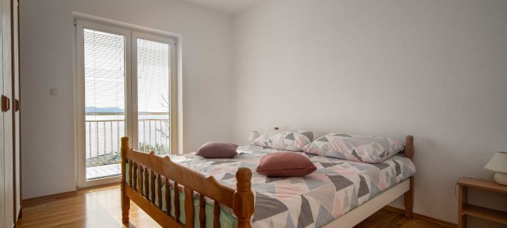 Suzana Hotels in Zengg