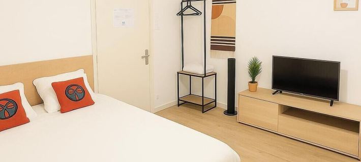 Résidence la Cocarde Hotels in Bourges