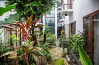 Crown Regency Beach Resort