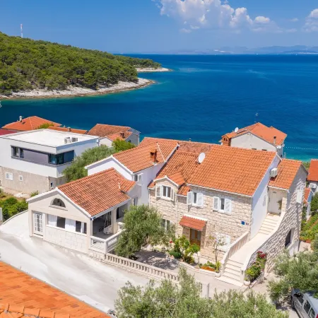 Apartments Vrandecic Hotels in Postire