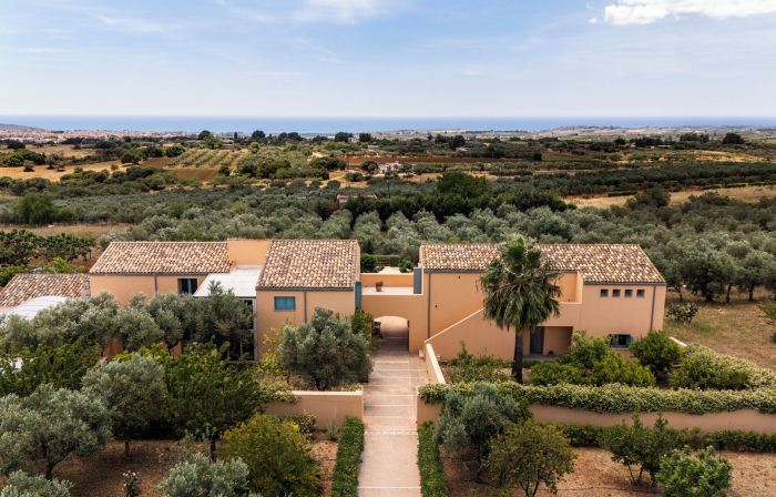 Country House Planeta Estate