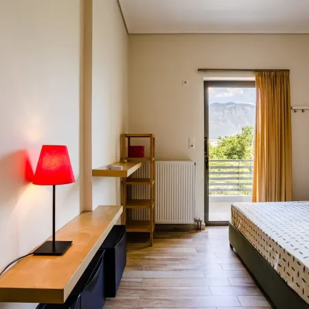 Kalamata's Spacious Getaway-Taygetos Amazing View