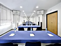 Roisa Hostal Boutique Hotels near Chamartín