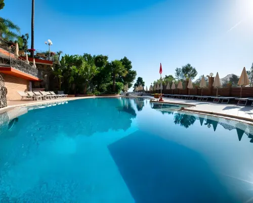 Hotel Ariston and Palazzo Santa Caterina Hotels near Spisone Beach