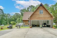 10-acre Retreat w/ Hiking! Gateway to Holden Beach - 3 estrellas