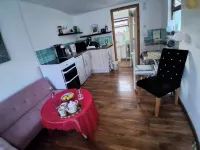 Porthleven Studio, Sleeps 3, Patio & Beach Access - 2 estrellas