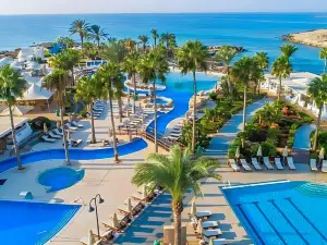 Adams Beach Hotel & Spa