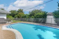 Riviera Beach Home w/ Pool - Walk to Beaches! - Beach