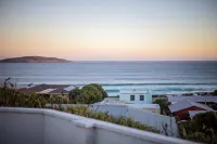 West Beach Holiday Home - Boutique