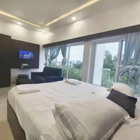 YERCAUD RATHNA RESIDENCY
