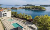 Aminess Alfir Hotel - Balkoner