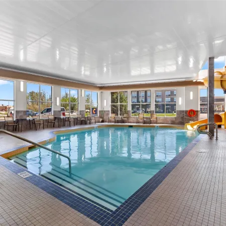 Comfort Inn & Suites