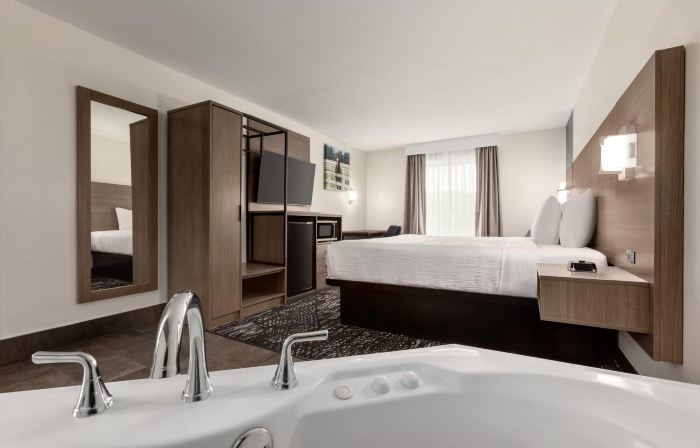 Baymont by Wyndham la Grange KY Southeast