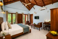 Hill Crest Resort - Coorg - parking