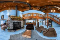 Coratel Inn & Suites by Jasper Black River Falls, WI - 2-Star