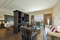Crowne Plaza JORDAN - DEAD SEA RESORT & SPA by IHG - parking