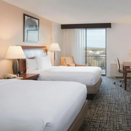 DoubleTree by Hilton Hotel Syracuse