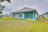 Walk to Beach and Pool Windmark Beach Home! - piscina