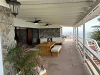 Luxury mountain top Villa! - 民泊