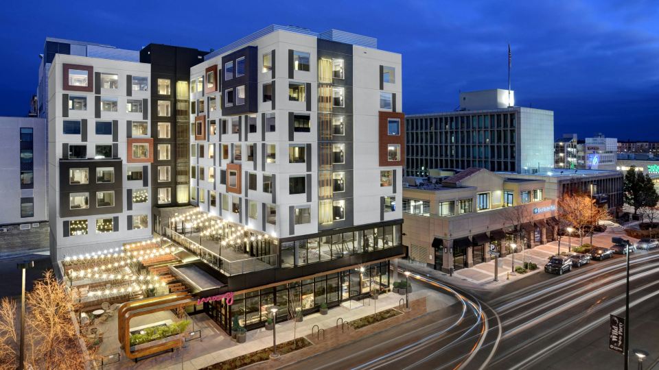 Moxy Denver Cherry Creek