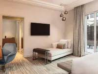 The Ritz-Carlton, Santiago Hotels near Nunoa