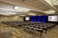 Houston Airport Marriott at George Bush InterContinental - Nouto- ja jättöpalvelut
