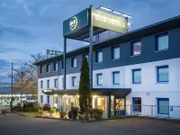 B&B Hotel Würzburg-Ost - parking